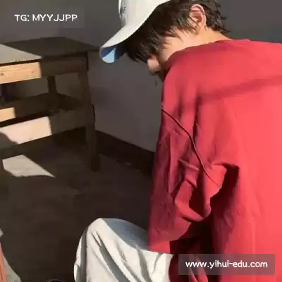 甄歌寒